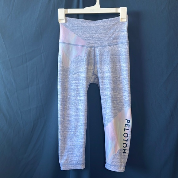 Peloton Women Capri Space Leggings size s with Logo EUC - Picture 1 of 7